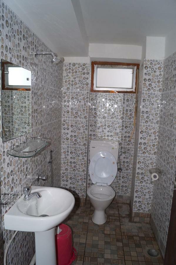 Nirala Guest House Дарджилинг Экстерьер фото