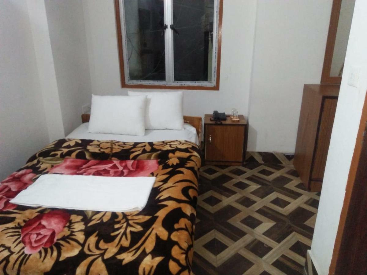 Nirala Guest House Дарджилинг Экстерьер фото